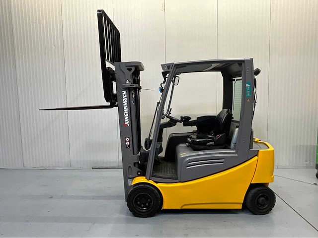 Jungheinrich efg320 vorkheftruck - triplex - freelift - sideshift - 5003 uur - bj 2019 - afbeelding 8 van  15