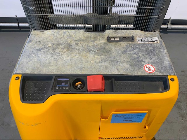 Jungheinrich ejc 212 - stapelaar triplex - gegalvaniseerde beplating - freelift - acculader - afbeelding 5 van  17