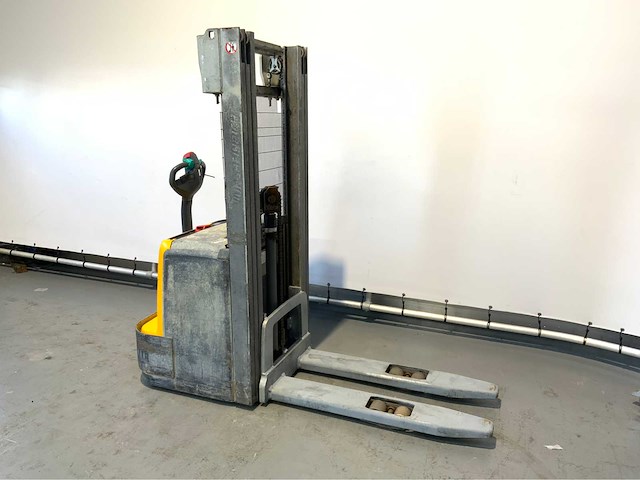 Jungheinrich ejc 212 - stapelaar triplex - gegalvaniseerde beplating - freelift - acculader - afbeelding 17 van  17