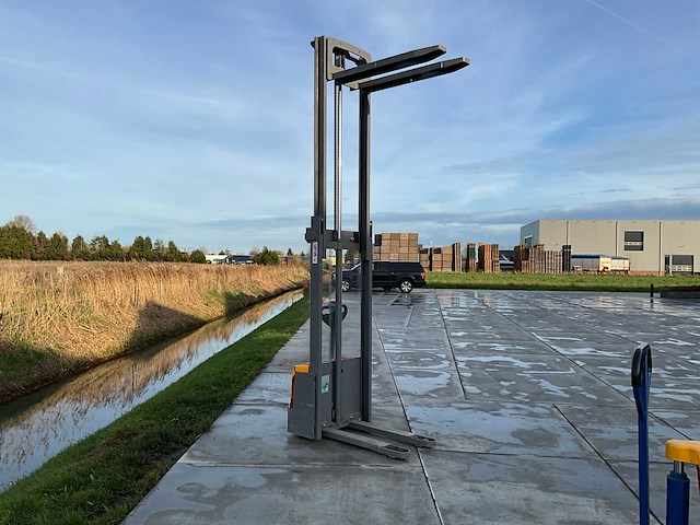 Jungheinrich ejc m10 stacker - afbeelding 1 van  8