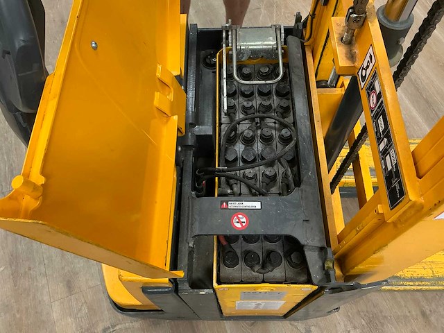 Jungheinrich ejd 220 elektrische palletwagen - afbeelding 2 van  12