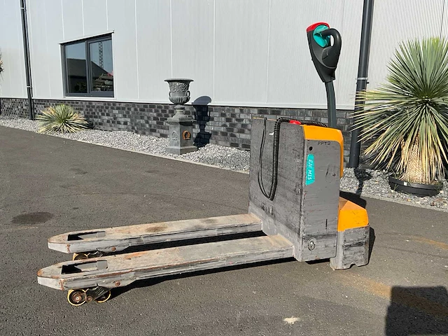 Jungheinrich eje m15 hydraulische palletwagen - afbeelding 1 van  11