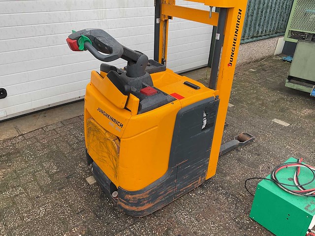 Jungheinrich erc 208 palletstapelaar 2012 - afbeelding 8 van  15