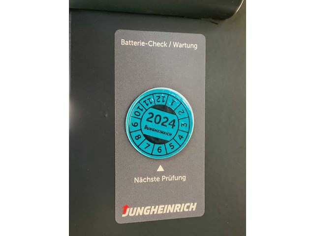 Jungheinrich etv 214 - 7.7m triplex - freelift - sideshift - reach truck - 360 graden functie - afbeelding 19 van  21