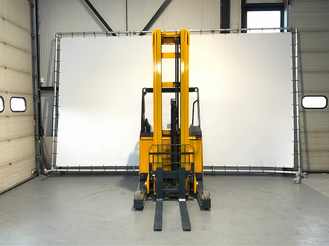 Jungheinrich etv 214 - 7.7m triplex - freelift - sideshift - reach truck - 9533 uur - 360 graden functie - afbeelding 5 van  19