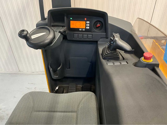 Jungheinrich etv 214 - reachtruck - triplex - freelift - sideshift- 8,7m - afbeelding 4 van  13