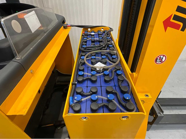 Jungheinrich etv 214 - reachtruck - triplex - freelift - sideshift- 8,7m - afbeelding 9 van  13