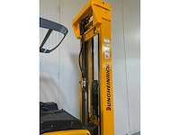 Jungheinrich etv 214 sn reach truck - triplex - side shift - free-lift - afbeelding 9 van  11