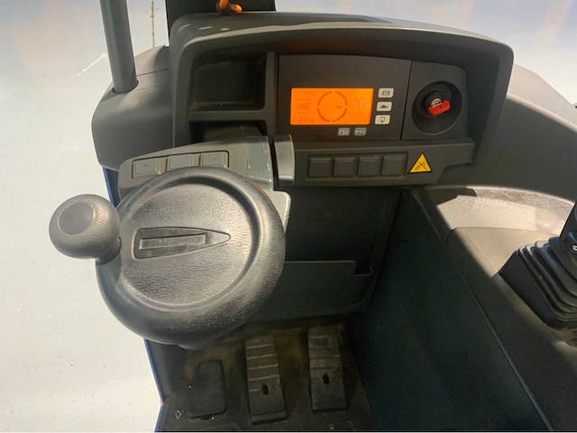 Jungheinrich etv 216 - 9.41 meter - triplex - sideshift - freelift - reach truck - afbeelding 1 van  12