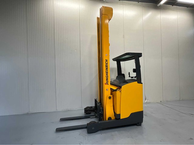 Jungheinrich etv 216 - reachtruck - triplex - freelift - sideshift - 9.4m - 7747 uur - vorkcamera - afbeelding 19 van  24