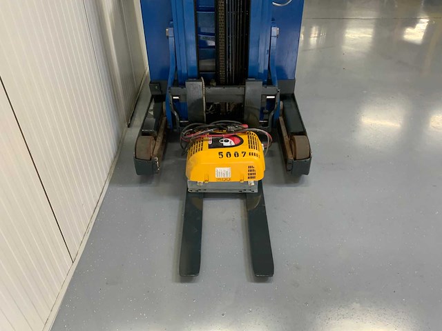 Jungheinrich etv 216 reach truck, camera op vork, acculader bj. 2015 - afbeelding 19 van  24