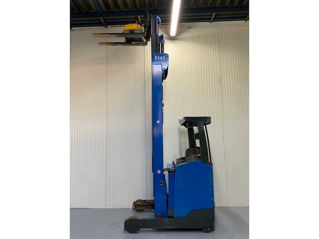 Jungheinrich etv 216 reach truck triplex - freelift - sideshift - camera op vork, acculader bj. 2015 - afbeelding 2 van  24