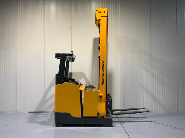 Jungheinrich etv 216 reach truck triplex - side-shift - freelift - afbeelding 17 van  25