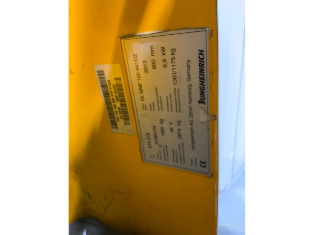 Jungheinrich etv 216 reach truck triplex - sideshift - freelift - afbeelding 5 van  25