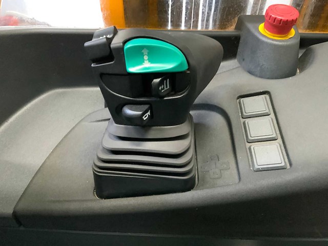 Jungheinrich etv 216 reach truck triplex - sideshift - freelift - afbeelding 5 van  19