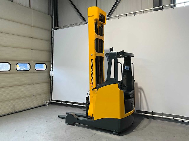 Jungheinrich etv 320 reach truck, side-shift, hydraulisch verstelbare lepels, free-lift - afbeelding 17 van  23