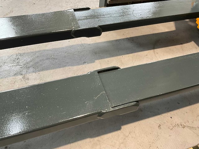 Jungheinrich etv 320 reach truck triplex - sideshift - hydraulisch uitschuifbare lepels - freelift - afbeelding 16 van  23