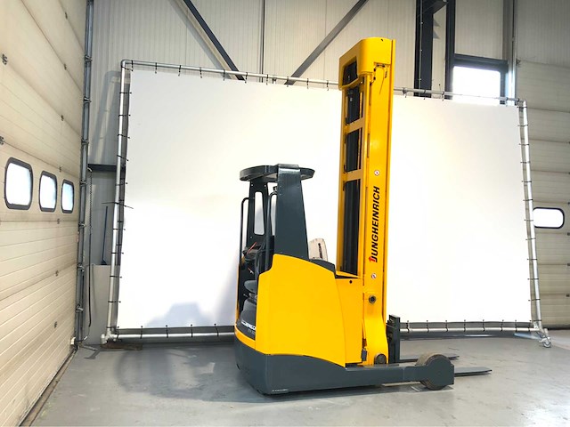 Jungheinrich etv 325 reach truck - triplex - freelift - sideshift - 6243 uur - afbeelding 15 van  18