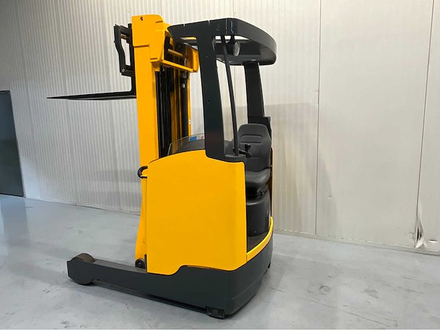 Jungheinrich etv216 - triplex - freelift - sideshift - 3659 uur - 5,6m - afbeelding 10 van  17