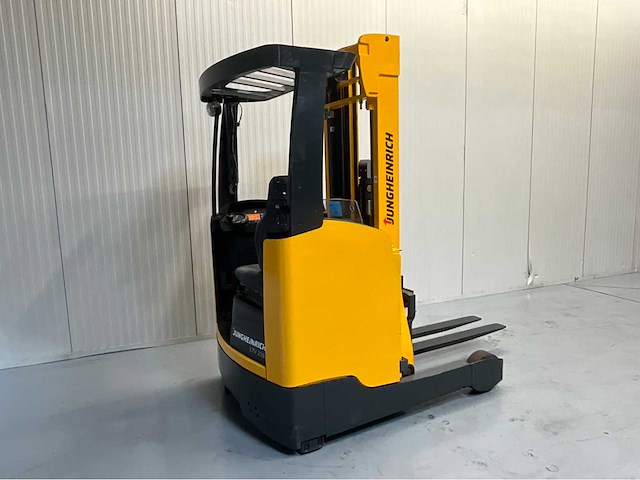 Jungheinrich etv216 - triplex - freelift - sideshift - 3659 uur - 5,6m - afbeelding 14 van  17