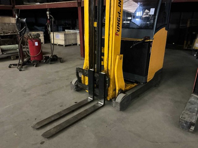 Jungheinrich etv216 reach truck - afbeelding 4 van  13