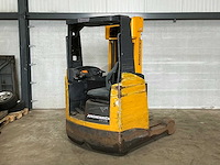 Jungheinrich etv216 reach truck - afbeelding 1 van  5
