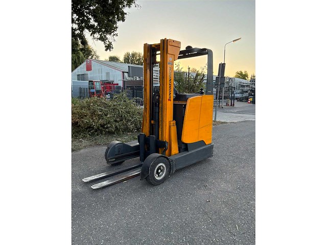 Jungheinrich etvc16 reach truck 1600kg 5300mm - afbeelding 10 van  13