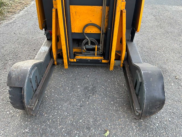 Jungheinrich etvc16 reach truck 1600kg 5300mm - afbeelding 6 van  22