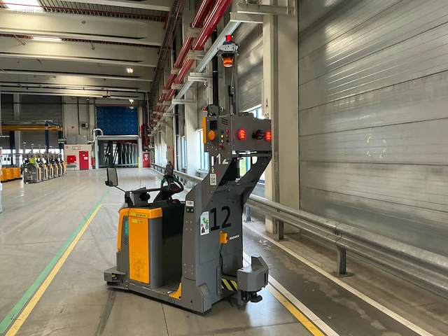 Jungheinrich ezs-350-a-ftf elektrische trekker - afbeelding 6 van  13