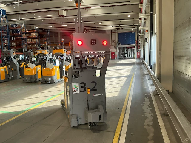 Jungheinrich ezs-350-a-ftf elektrische trekker - afbeelding 10 van  12