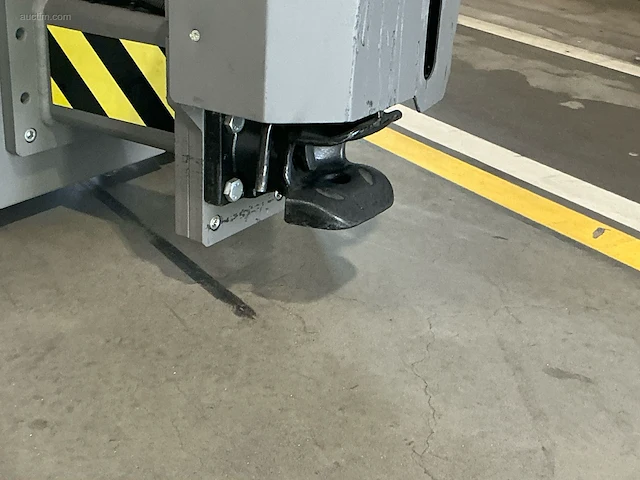 Jungheinrich ezs-350-a-ftf elektrische trekker - afbeelding 12 van  13