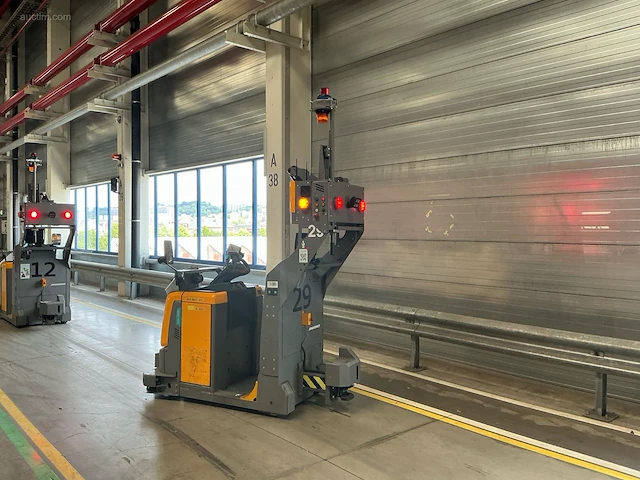 Jungheinrich ezs-350-a-ftf elektrische trekker - afbeelding 6 van  13