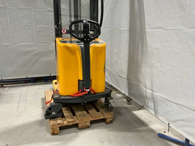 Jungheinrich hc 110 stapelaar - afbeelding 3 van  8