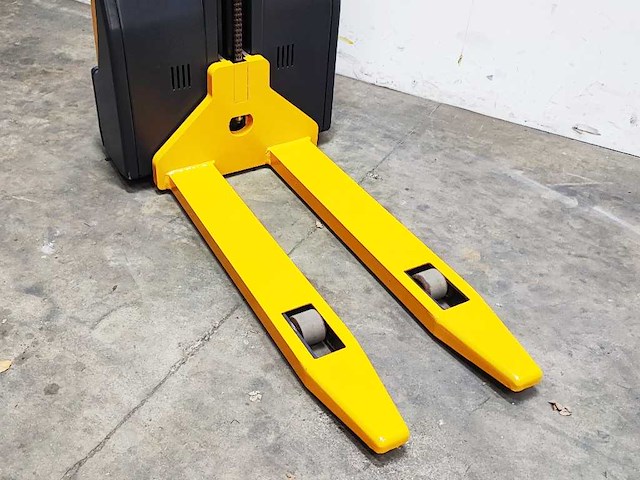 Jungheinrich / mic - 2001 - emc 10 - stapelaar - afbeelding 8 van  9