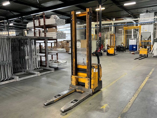 Jungheinrich stapelaar - afbeelding 1 van  11