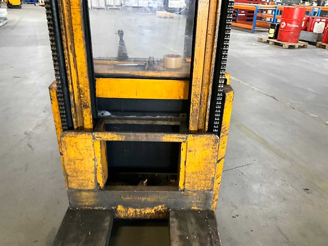 Jungheinrich stapelaar - afbeelding 9 van  12