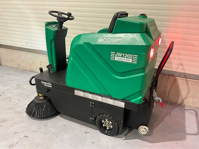 Jungwille - 2026 - jw1202 - zelfrijdende opzitveegmachine - afbeelding 9 van  20