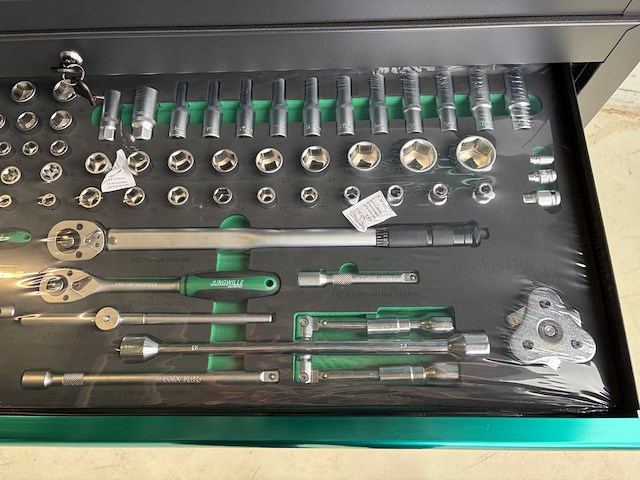 Jungwille silverstone gereedschapswagen (automotive) - afbeelding 15 van  39