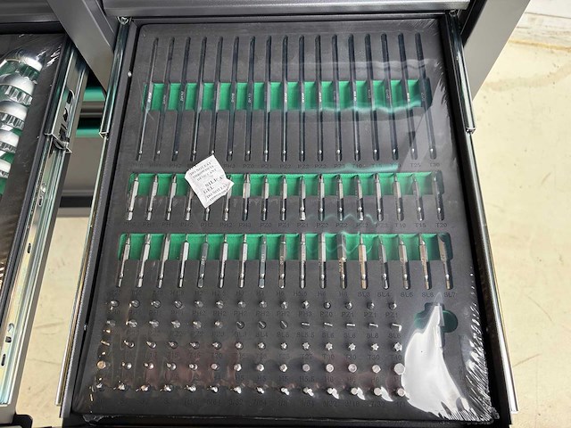 Jungwille silverstone gereedschapswagen (automotive) - afbeelding 20 van  39