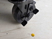 Jungwille silverstone gereedschapswagen (automotive) - afbeelding 25 van  39