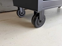 Jungwille silverstone gereedschapswagen (automotive) - afbeelding 27 van  39