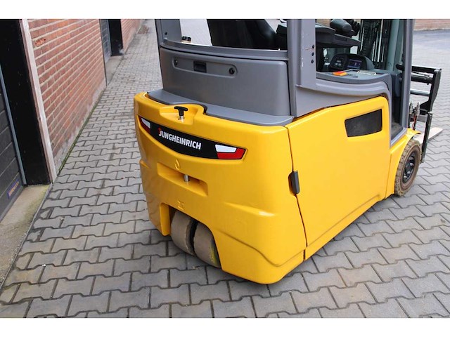 Junheinrich - 2019 - efg216 - 4.68m triplex, free-lift, vorkversteller, side-shift - vorkheftruck - afbeelding 3 van  13