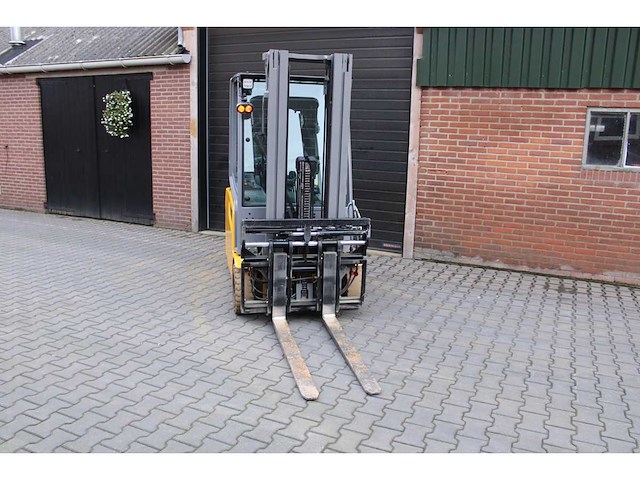 Junheinrich - 2019 - efg216 - 4.68m triplex, free-lift, vorkversteller, side-shift - vorkheftruck - afbeelding 7 van  13