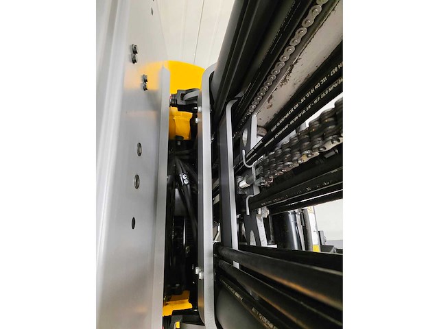 Junheinrich - 2019 - efg430s - 4.4m triplex, free-lift, side-shift, vorkversteller - vorkheftruck - afbeelding 32 van  35
