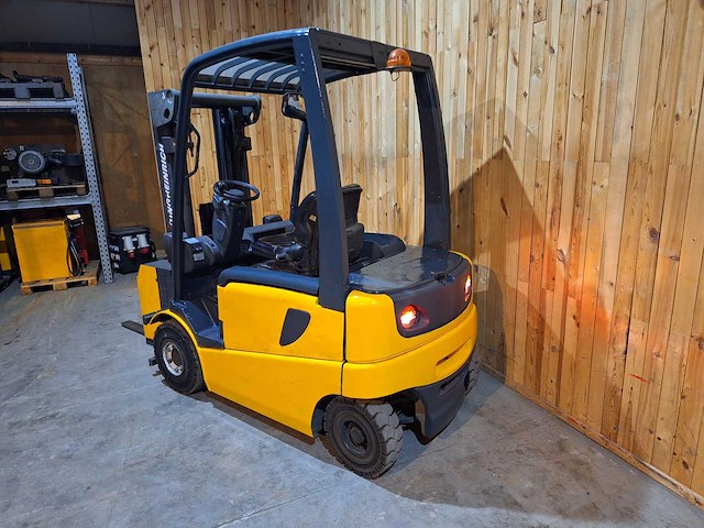 Junheinrich - efg-vac 25 sp - 4.40 triplex, free-lift - vorkheftruck - afbeelding 9 van  12