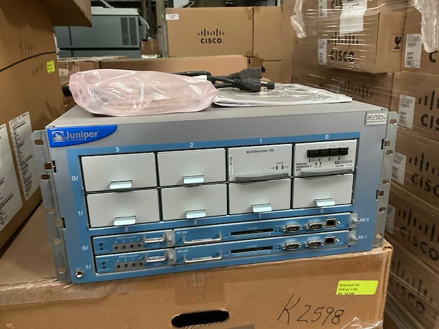 Juniper m10i routers (7x) - afbeelding 2 van  4