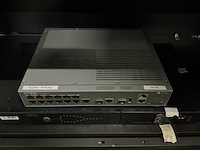 Juniper switch & apc by schneider (2x) - afbeelding 2 van  5