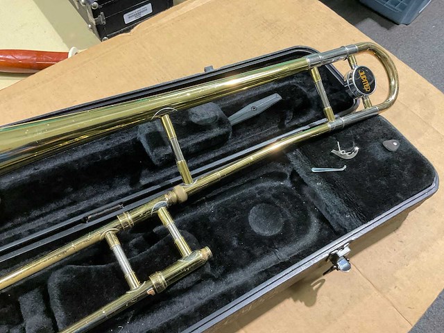 Jupiter trombone - afbeelding 7 van  10