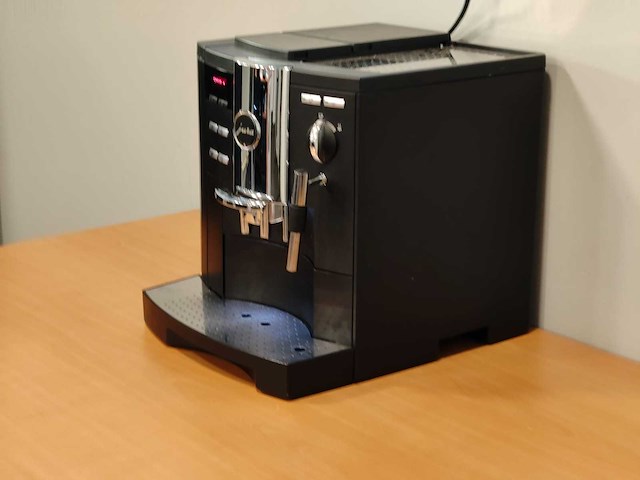 Jura - s 7 - koffie- & espressomachines ( 20 ) - afbeelding 3 van  4