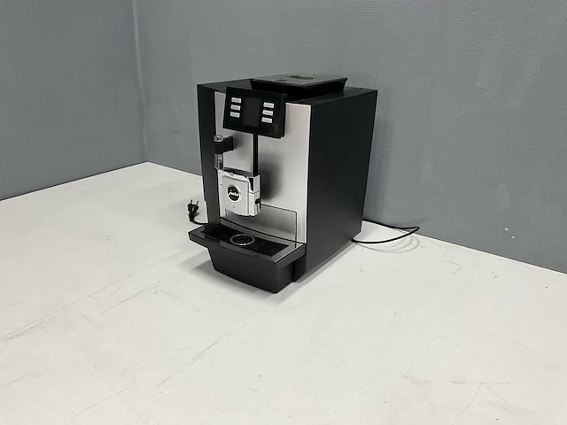 Jura - x8/739 - koffiemachine - afbeelding 1 van  14